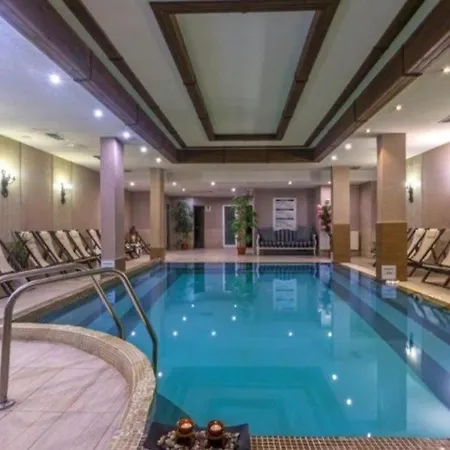 Apartment студио в мария антоанета резидънс
